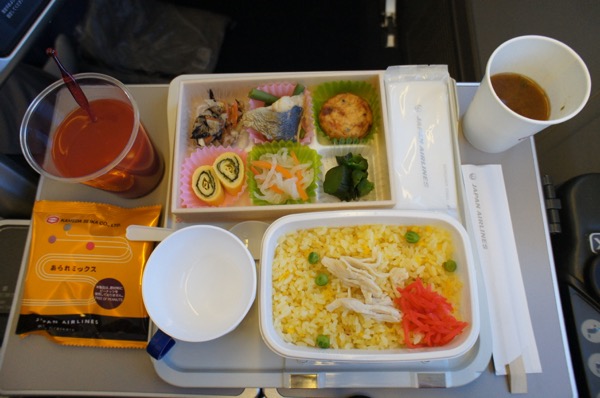 JAL機内食(往路)一例