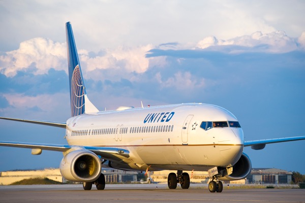 ユナイテッド航空B737機体イメージ